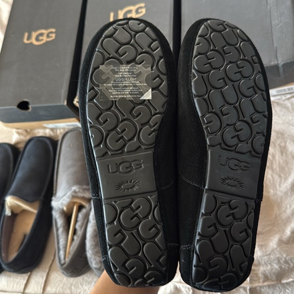 Ugg Ascot Slippers Size 11 Men’s - Picture 7 of 7